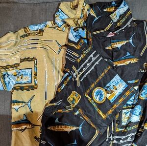 Pair of Fishing Themed Hawaiian Isles Mens Shorts Size L